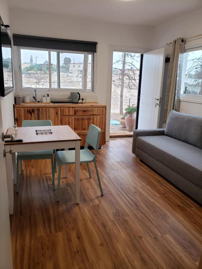 Moonlight Suite Arad צימר אור הירח, ערד Ngoại thất bức ảnh